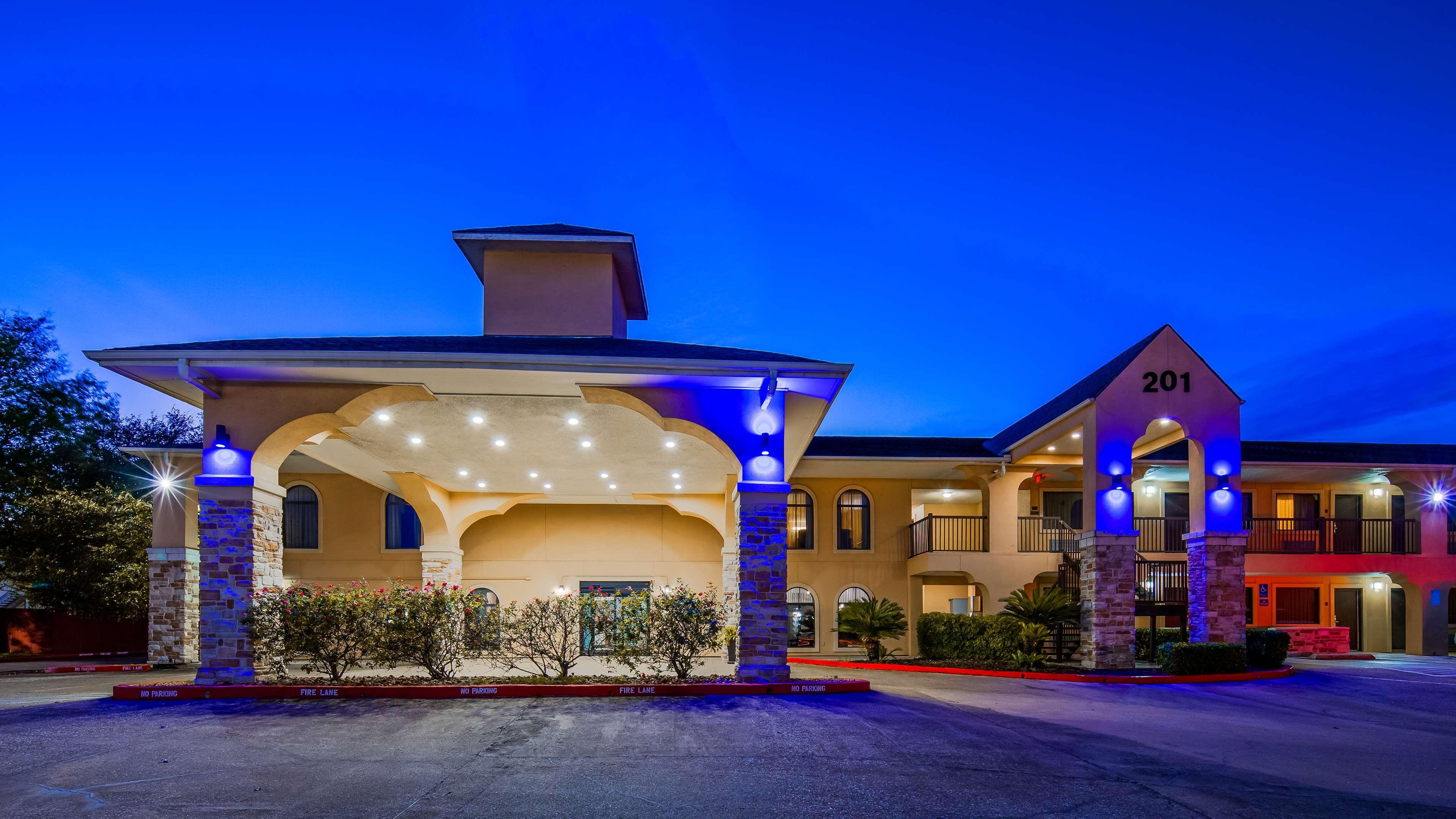 Best Western Huntsville Extérieur photo