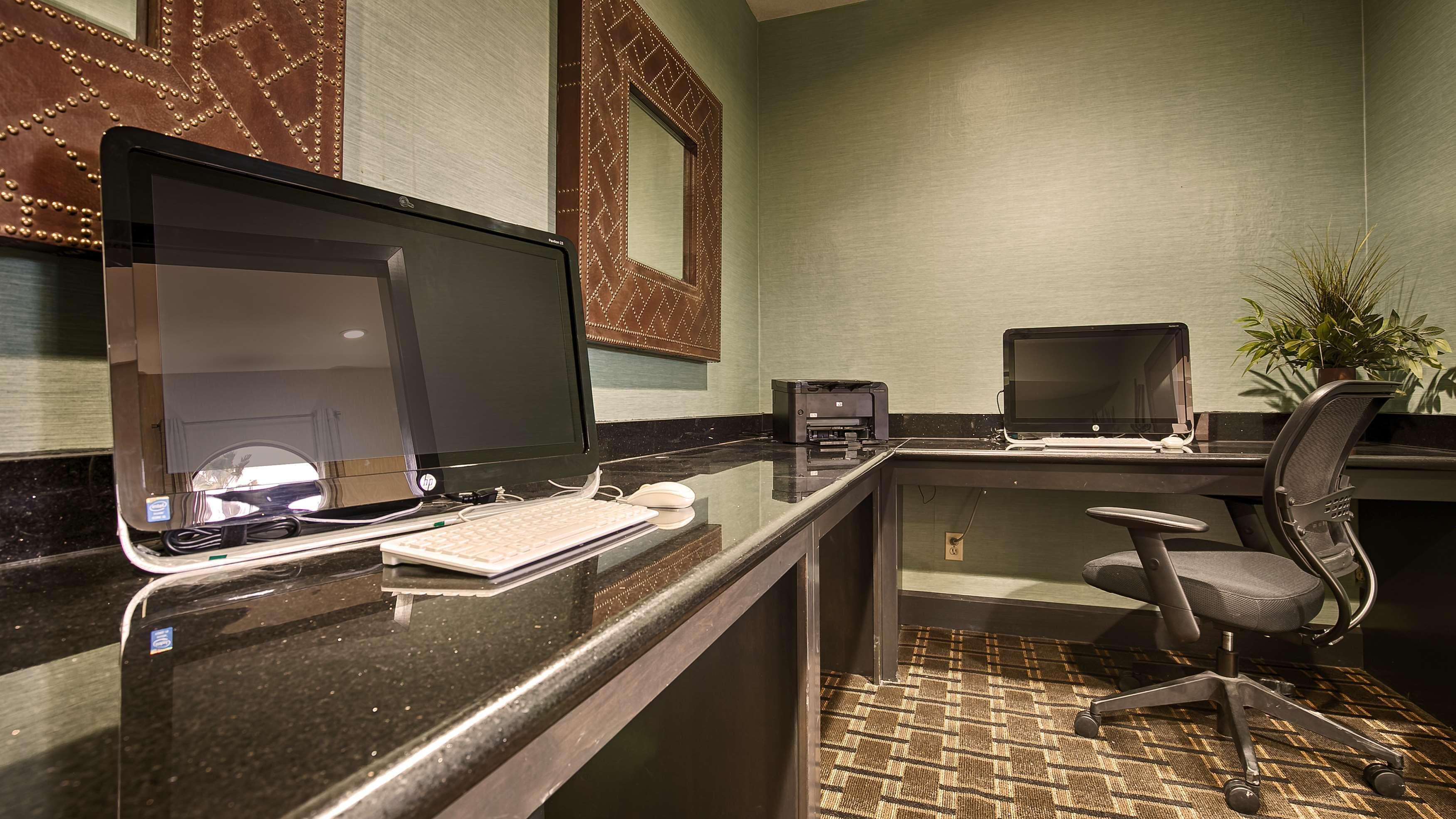 Best Western Huntsville Extérieur photo