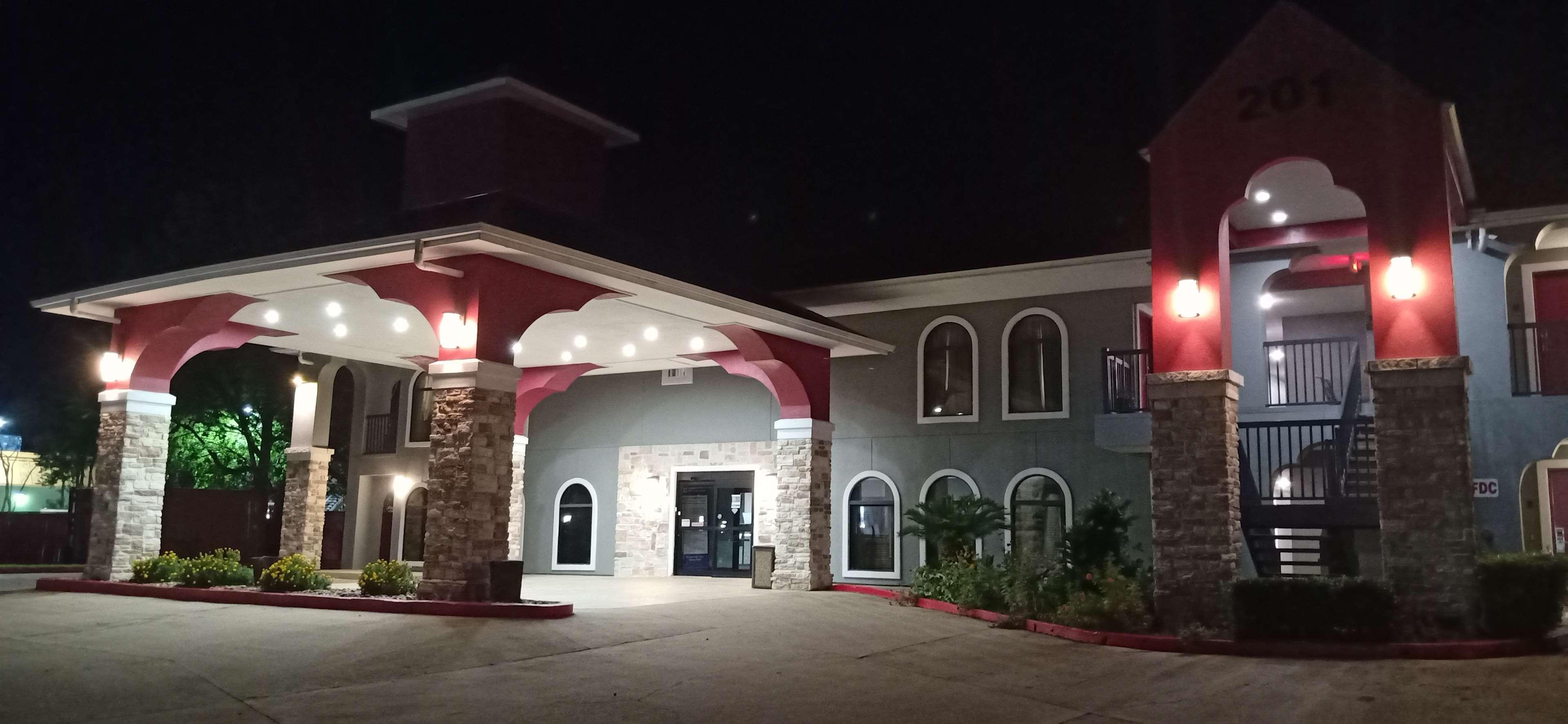 Best Western Huntsville Extérieur photo