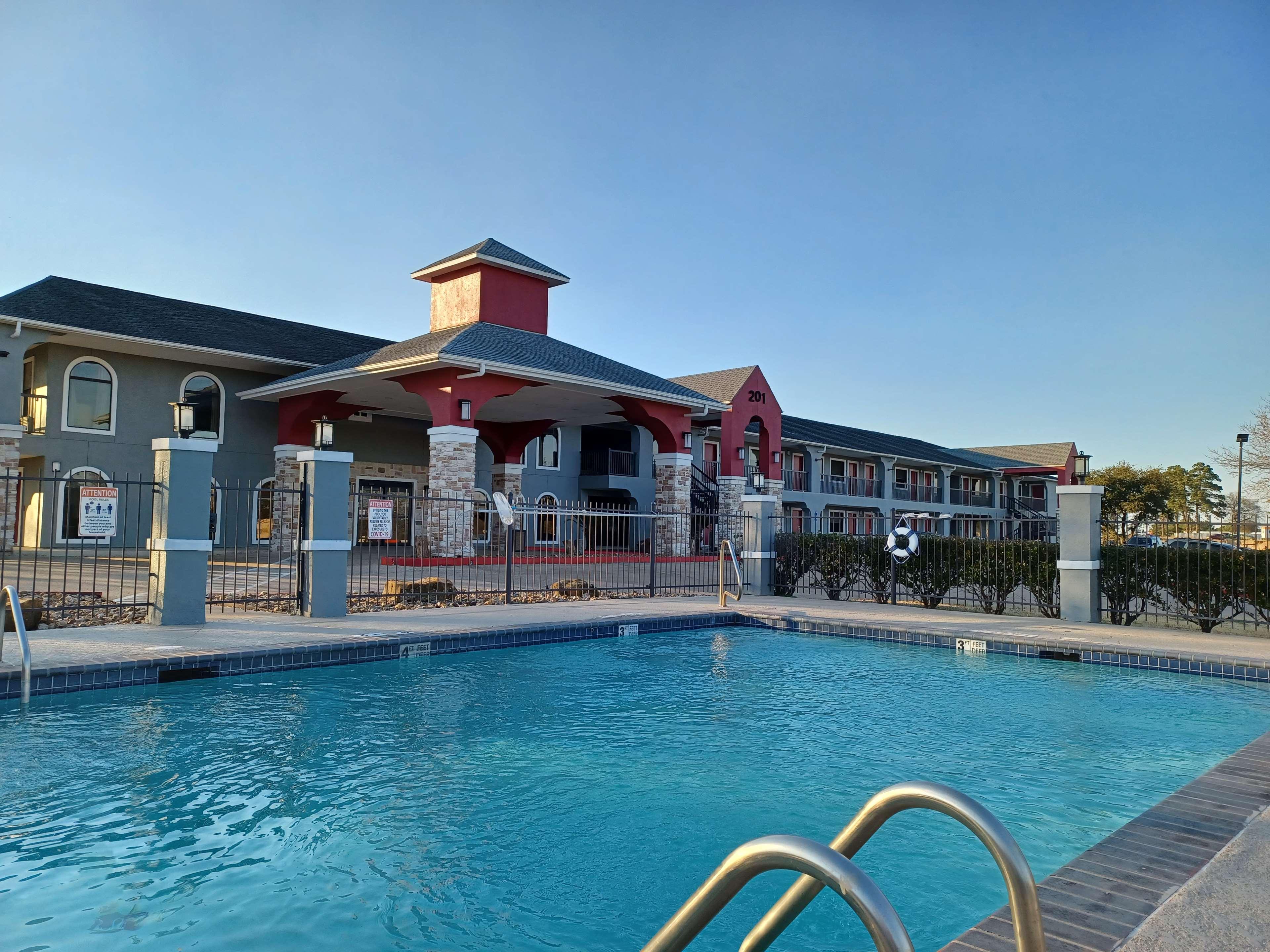 Best Western Huntsville Extérieur photo